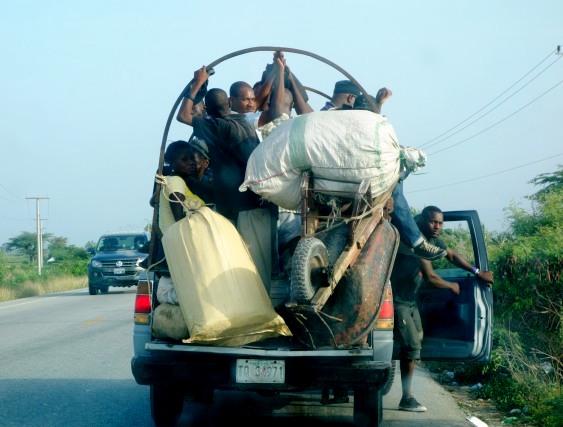 Transport en commun en Haïti- © Osman Jérôme 
