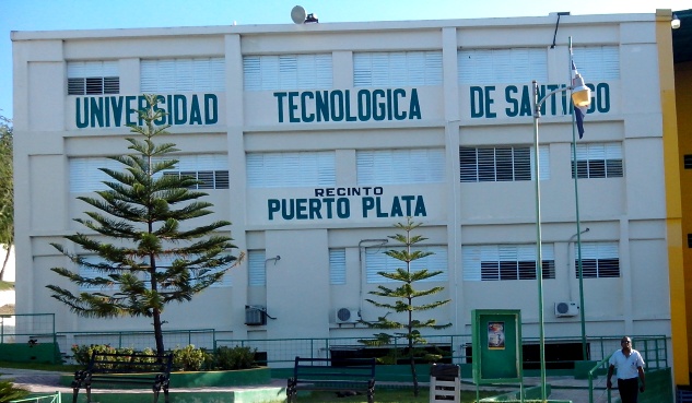 Universidad Tecnológica de Santiago, annexe de Puerto Plata © Osman Jérôme 