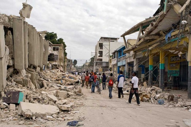 Dégâts causés par le séisme du 12 janvier 2010 à la capitale haïtienne : ONU/Logan Abassi © Le Nouvelliste 